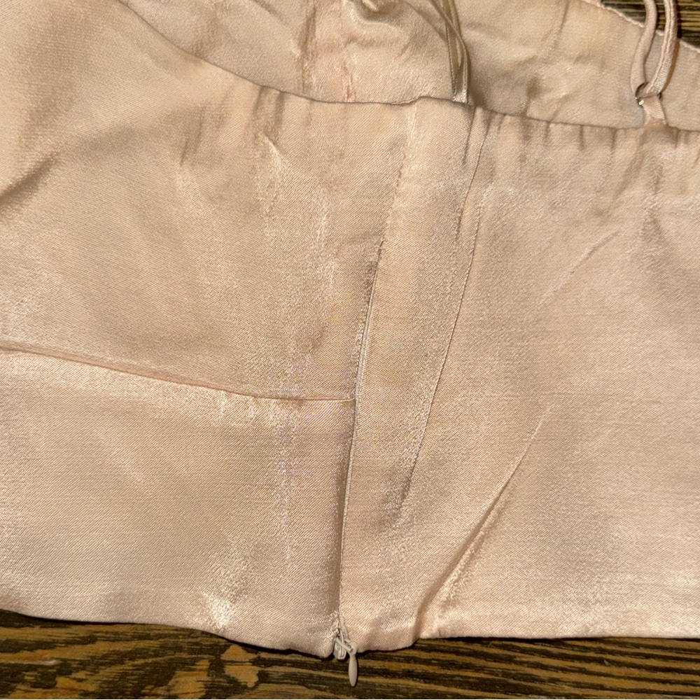 Zara Beige-Pink Satin Cut-Out Crop‎ Top size medium - Picture 9 of 10